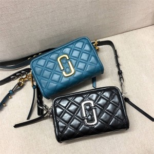 Marc Jacobs MJ new rhombic The Quilted Softshot 21 camera bag