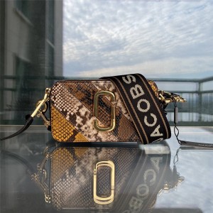 Marc Jacobs MJ SNAPSHOT SNAKE EMBOSSED camera bag