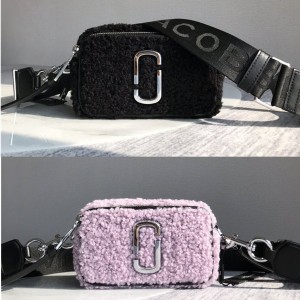 marc jacobs MJ SNAPSHOT TEDDY camera bag