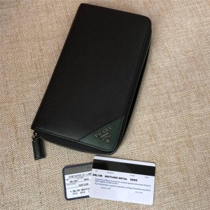 PRADA Men's Leather Contrast Large Zip Wallet Clutch 2ML188