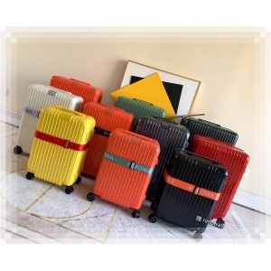 Rimowa PC trolley case Essentia boarding case