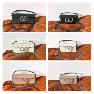 Valentino MINI LOCÒ Imitation Crystal Diamond Buckle Shoulder Bag Chain Bag 2035