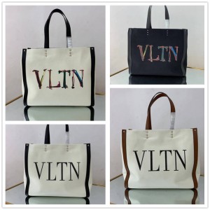 Valentino Grand Place VLTN Canvas Tote Bag 0978