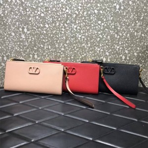 Valentino VLOGO Signature Zipper Handbag Wrist Bag