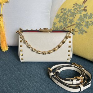 Valentino Rockstudy Alcove Grain Calfskin Chain Box Bag 0089