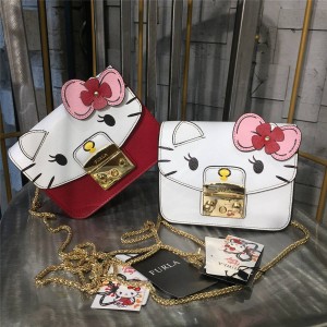 Furla China official website handbag hello Kitty color matching leather chain bag