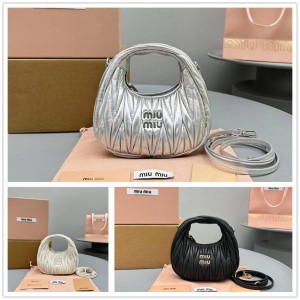 MIUMIU 5BP078 Wander Matelass é Soft Sheep Leather Mini Hobo Underarm Bag 5518