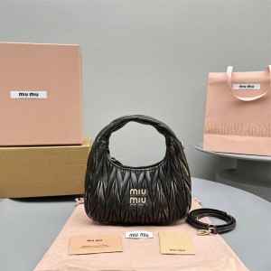 MIUMIU 5BC125 Wander hobo Vintage Rubbed Underarm Bag Crescent Bag 5518