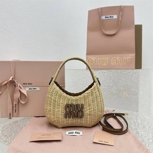 MIUMIU 5BC125 Miu Wander Willow Woven Basket Bag Underarm Bag 5554