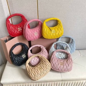 MIUMIU 5BC125 Wander Matelass é Soft Sheepskin Small Crescent Bag