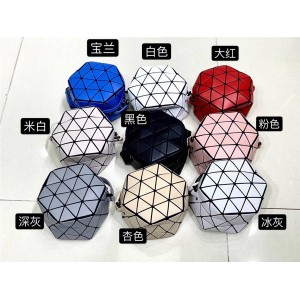 ISSEY MIYAKE new crystal ball bag round cake hexagonal crossbody bag