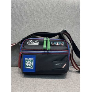 BALLY Men's Nylon Badge Fiji Reporter Bag Camera Bag