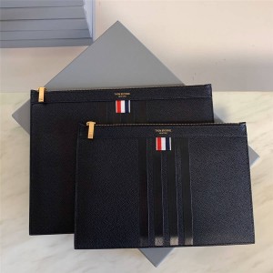 THOM BROWNE TB 19 new leather zipper clutch