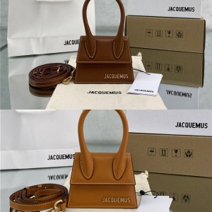 Jacquemus Le Chiquito iconic leather mini bag