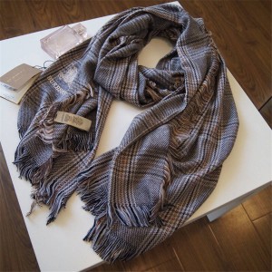Burberry shawl Yang Mi same plaid warhorse wool scarf