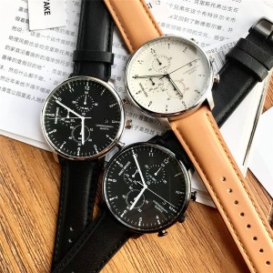 Issey Miyake Iwasaki recommends men's large dial quartz watches