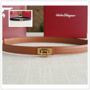 Ferragamo New Horseshoe Buckle Women's Narrow Belt