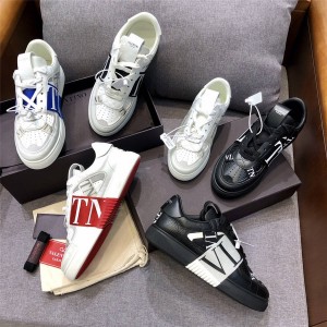 VALENTINO couple's official website VL7N calfskin lace-up sneakers