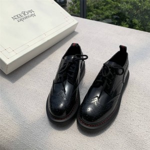 Alexander McQueen Bullock carved Hybrid leather shoes