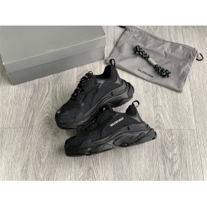 Balenciaga official website 2020 Triple S sneakers black