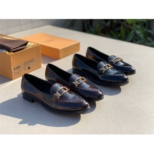 Tod's women's shoes official website shiny leather loafers