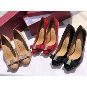 Ferragamo VARA bow high heels 574563