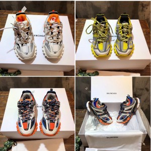 Balenciaga official website Triple-S 3.0 TRACK sneakers