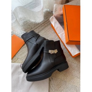 Hermes Classic Kelly Buckle Veo Ankle Boots Booties H192081