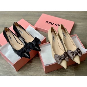 MIUMIU leather pointed toe bow chunky high heels shoes