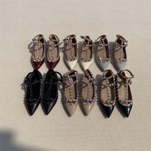 VALENTINO Rockstud patent-leather lace-up studded flats