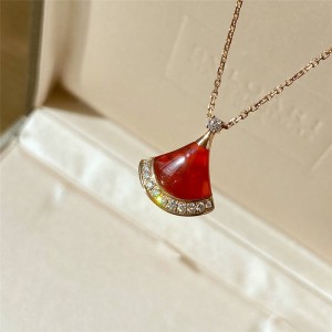 Bvlgari 18K gold and red fan DIVAS' DREAM necklace