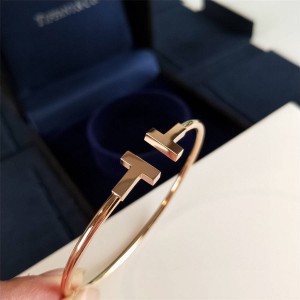 Tiffany official website rose gold T series coil bracelet