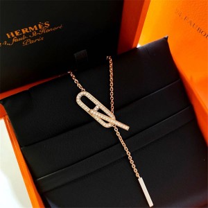 Hermes official website new diamond-studded pig nose necklace