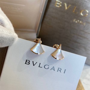Bvlgari white mother-of-pearl fan DREAM earrings 352600