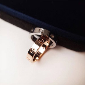 Cartier official website classic Love wedding ring narrow eight nail ring