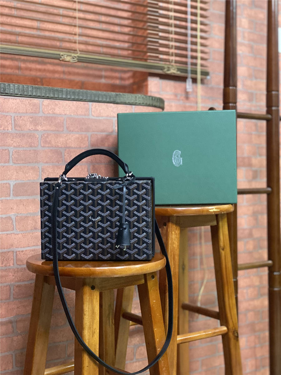 goyard regina