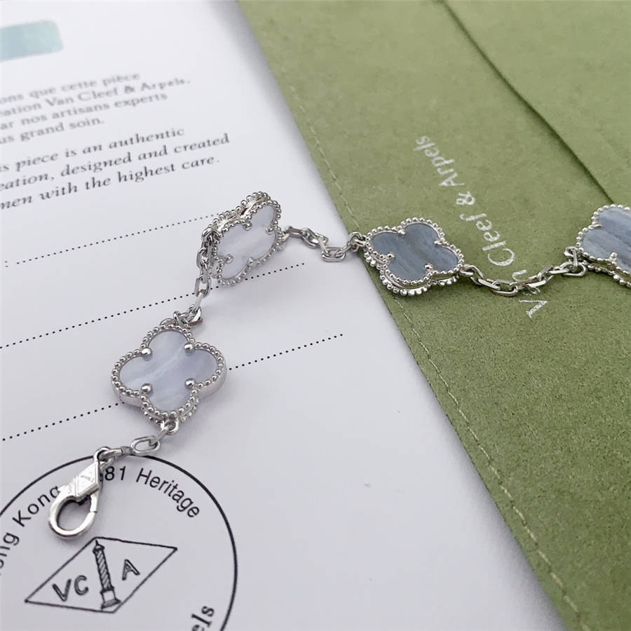 Van Cleef Arpels VCA Purple Chalcedony Vintage Alhambra Bracelet