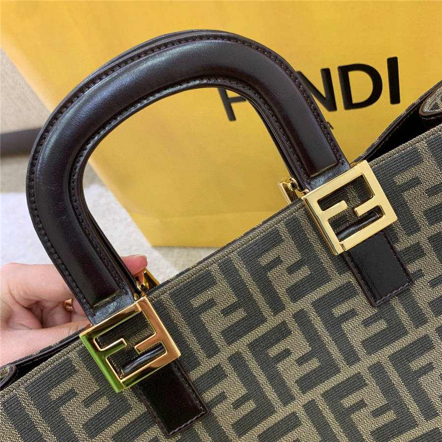 fendi classic tote