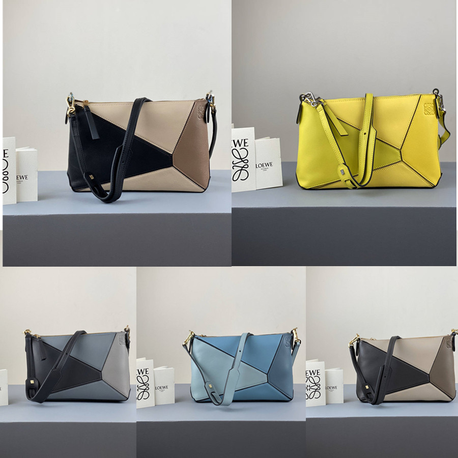 loewe puzzle pochette